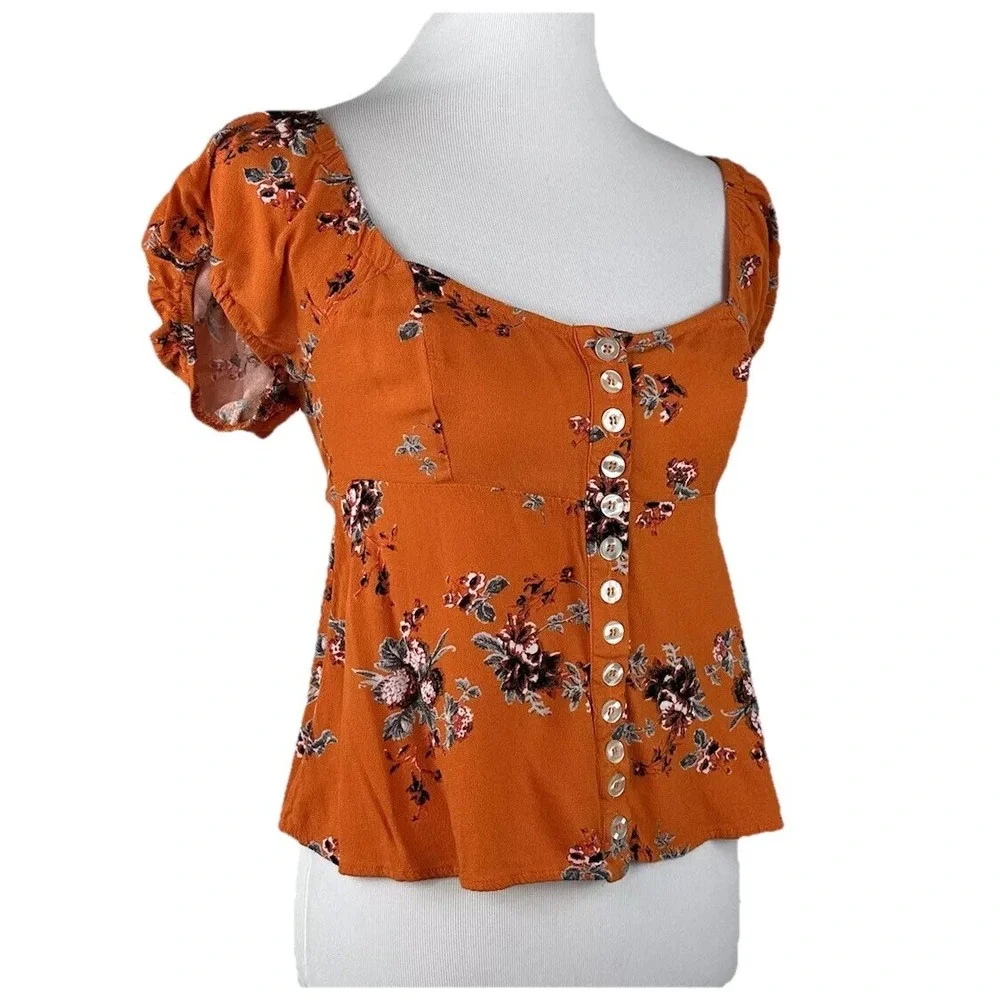Free‎ People Medium Orange Floral Close To You Smocked Button Rayon SS Crop Top